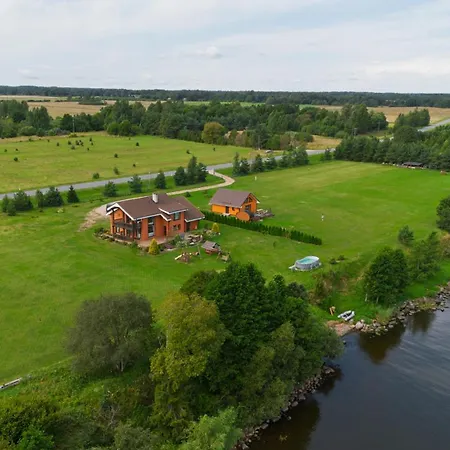 Kaljuranna Puhkemaja Сasa de vacaciones Kodavere